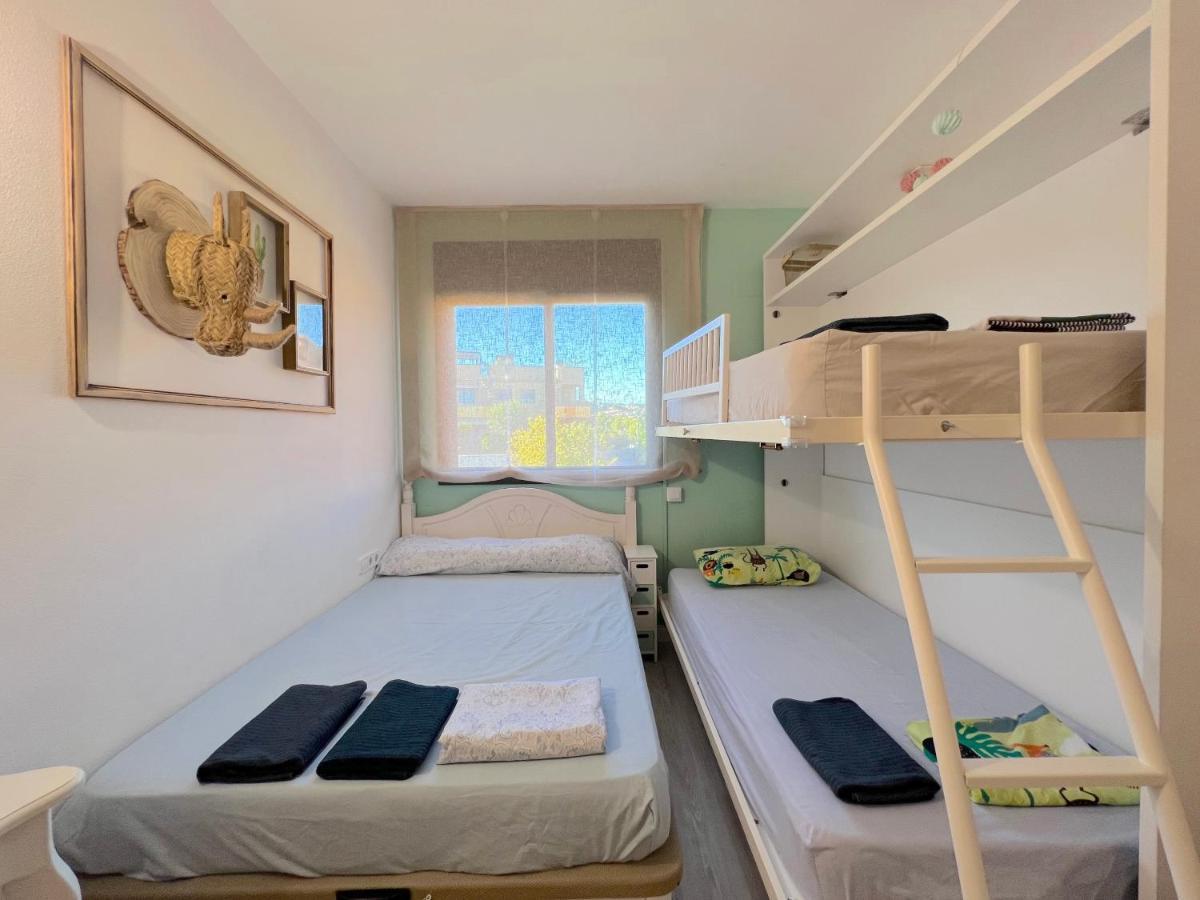 Coma-Ruga Beach Apartment Tarragona Ngoại thất bức ảnh