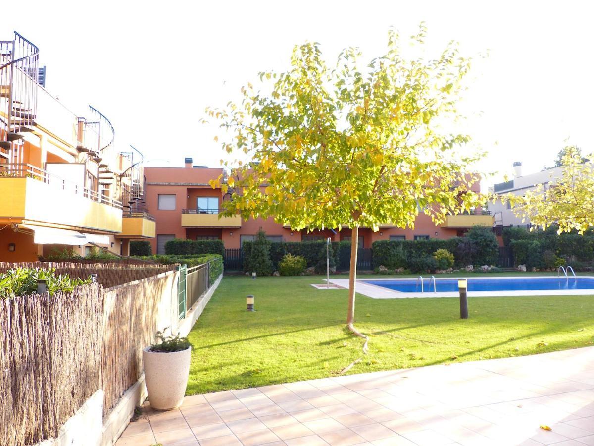 Coma-Ruga Beach Apartment Tarragona Ngoại thất bức ảnh