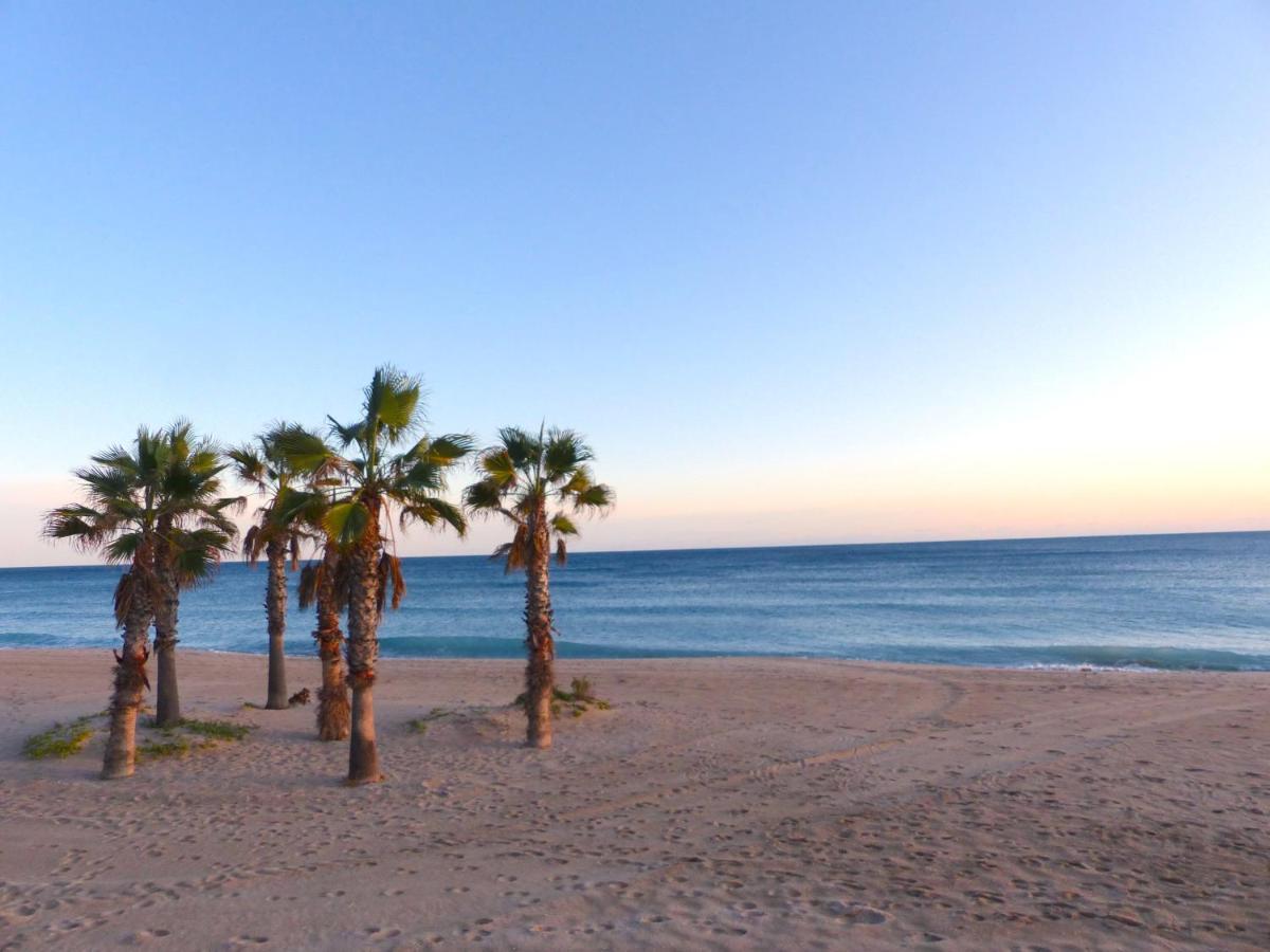 Coma-Ruga Beach Apartment Tarragona Ngoại thất bức ảnh