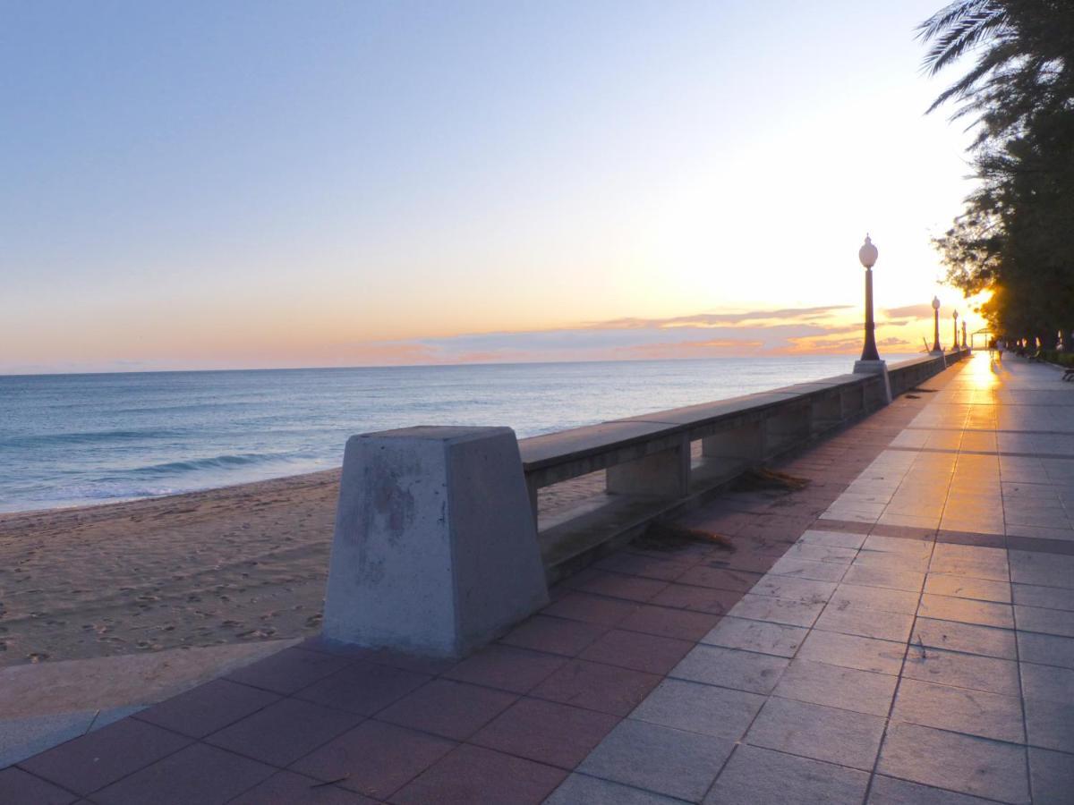 Coma-Ruga Beach Apartment Tarragona Ngoại thất bức ảnh
